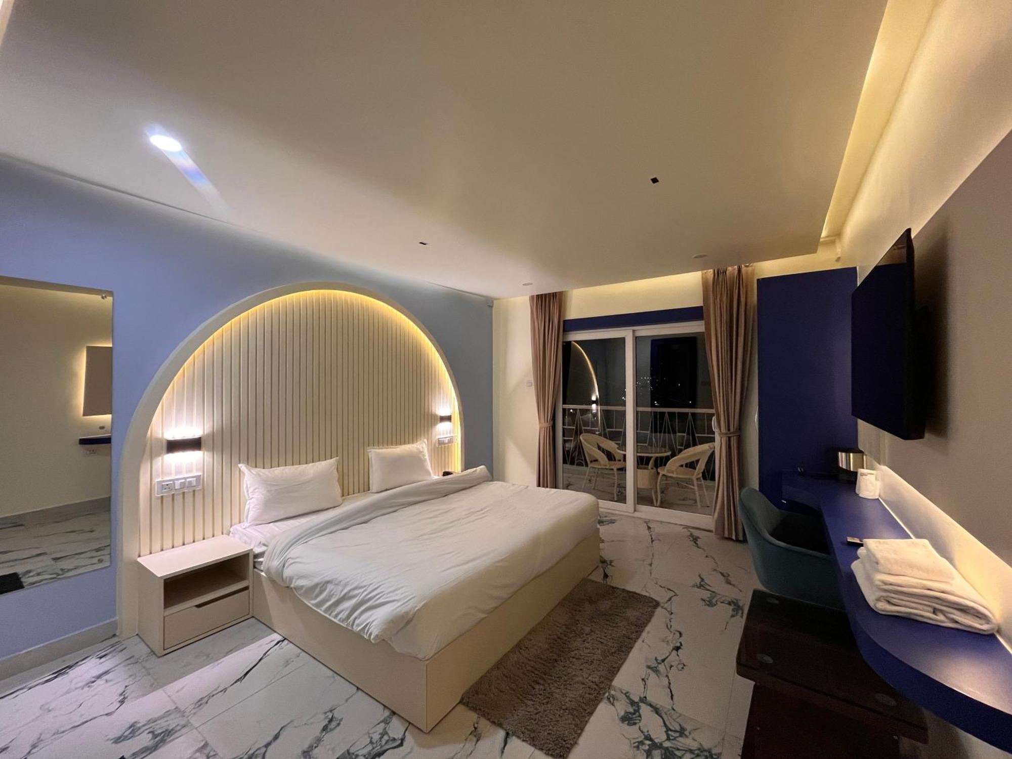 Spruce Hill Hotel & Restro 나이니탈 외부 사진