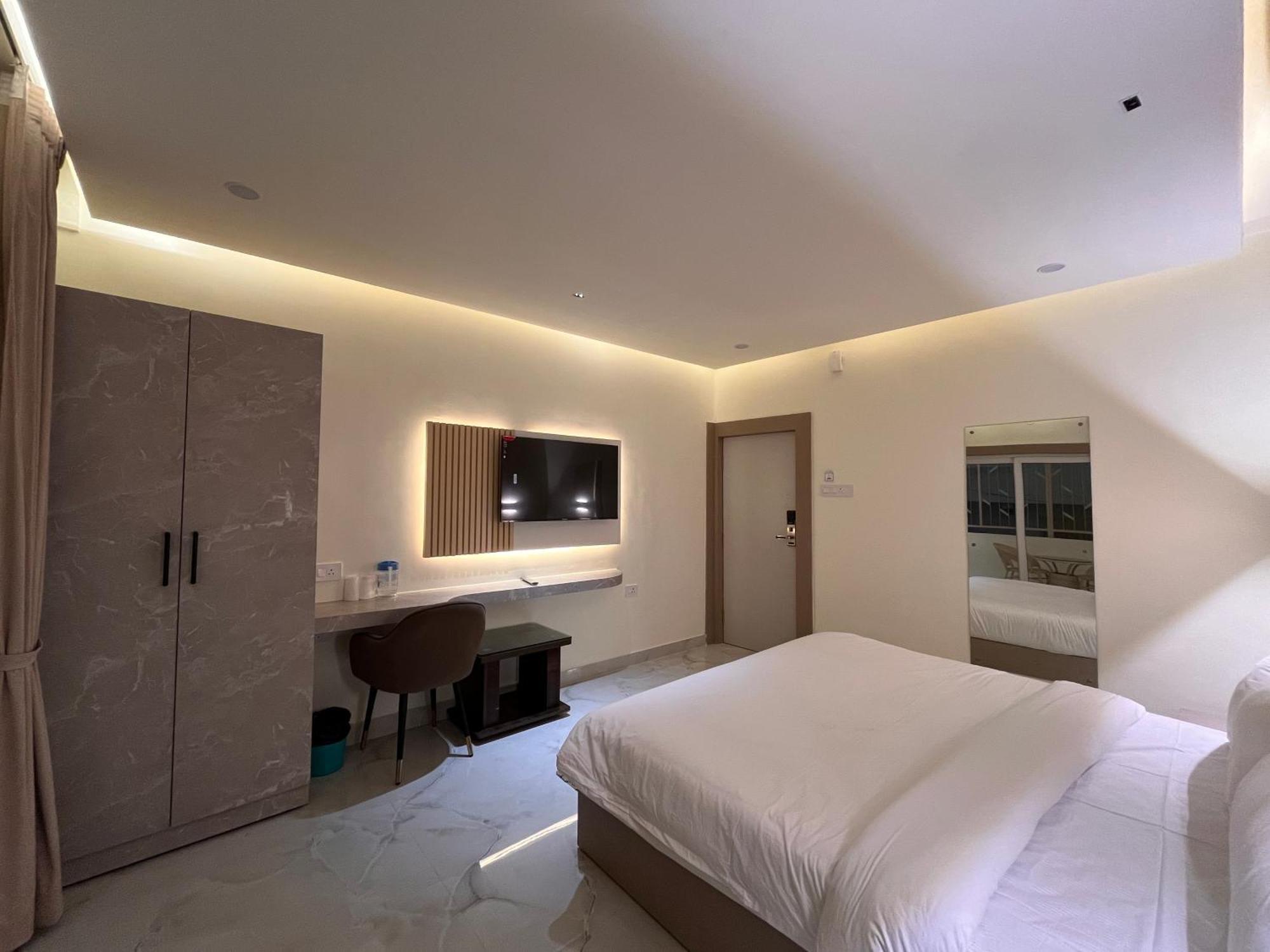 Spruce Hill Hotel & Restro 나이니탈 외부 사진